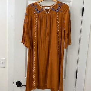 Carly Jean Los Angeles Midi Dress Size Medium